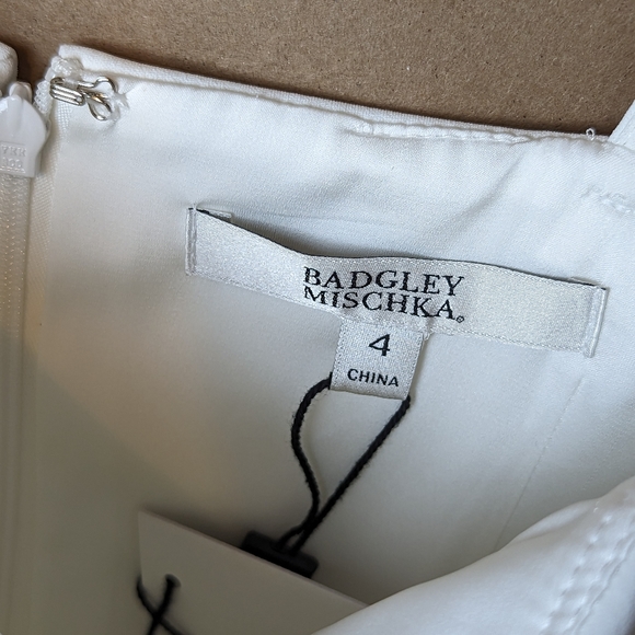 NWT Badgley Mischka Enchanting Beaded Bodice Gown - COCKTAIL LENGTH